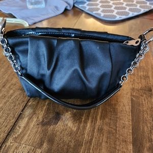 Simply Vera purse 10x6x4